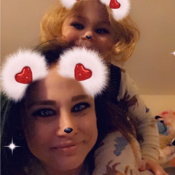 Meet your Posher, Stephie - Picture 5 of 6